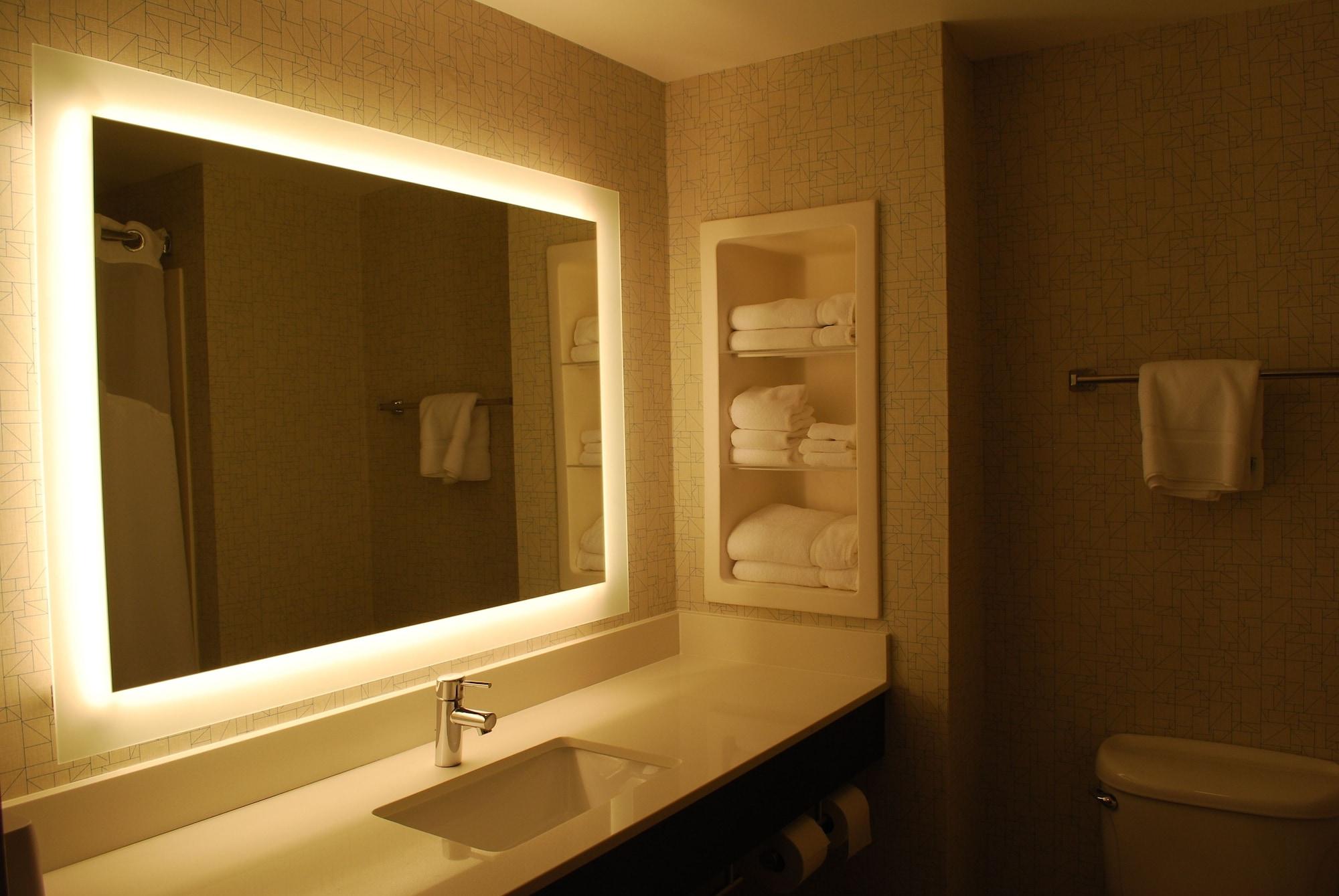 Set de Habitación Holiday Inn Express Hotel and Suites Kingsport by IHG