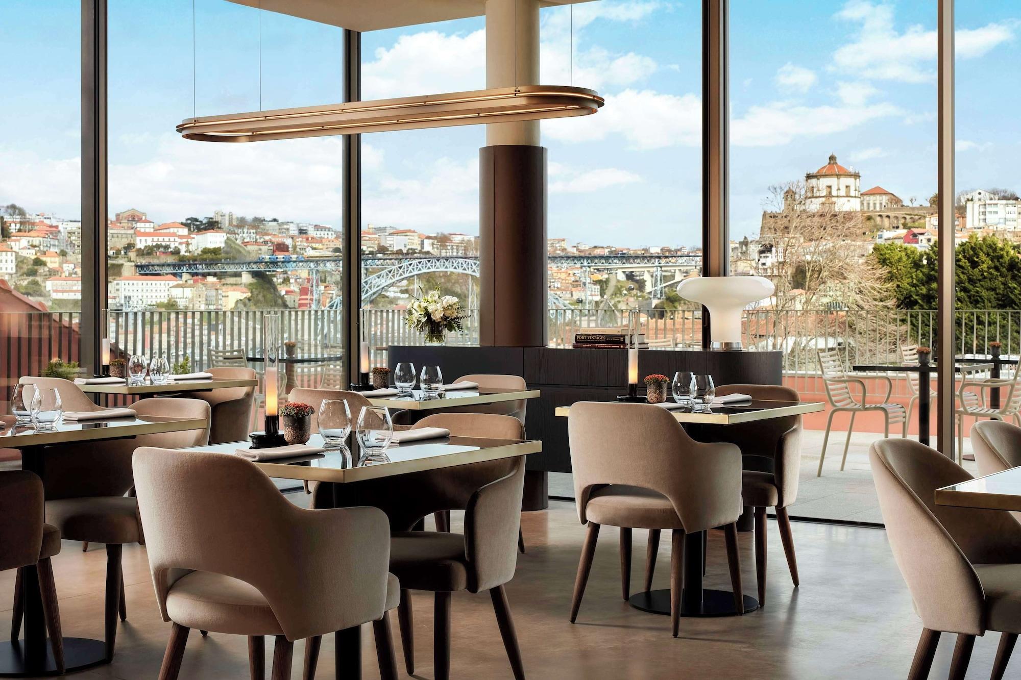 Restaurant Tivoli Kopke Porto Gaia Hotel