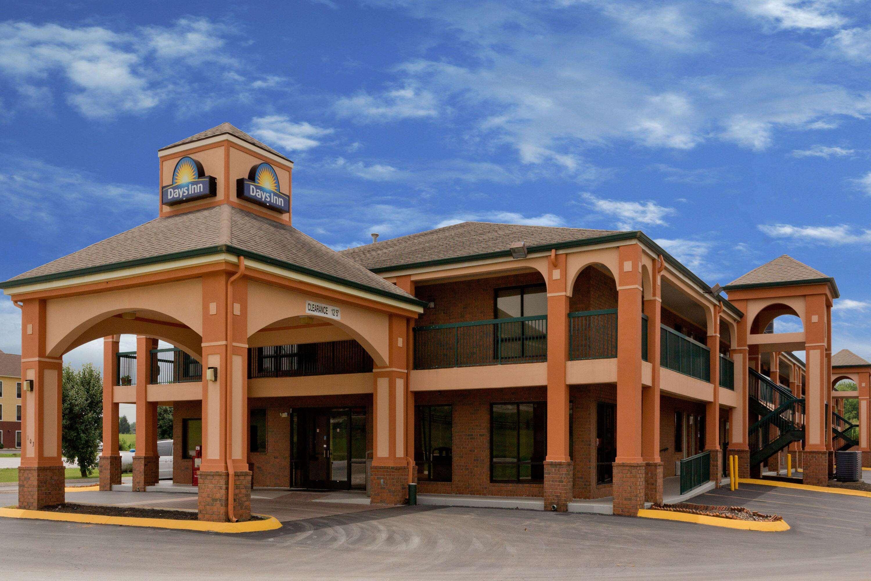 Varios Days Inn by Wyndham Franklin