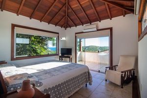 Alquiler Vacacional - Contato com a Natureza, Vista para o Oceano e Seis Quartos Por Luxury Rentals
