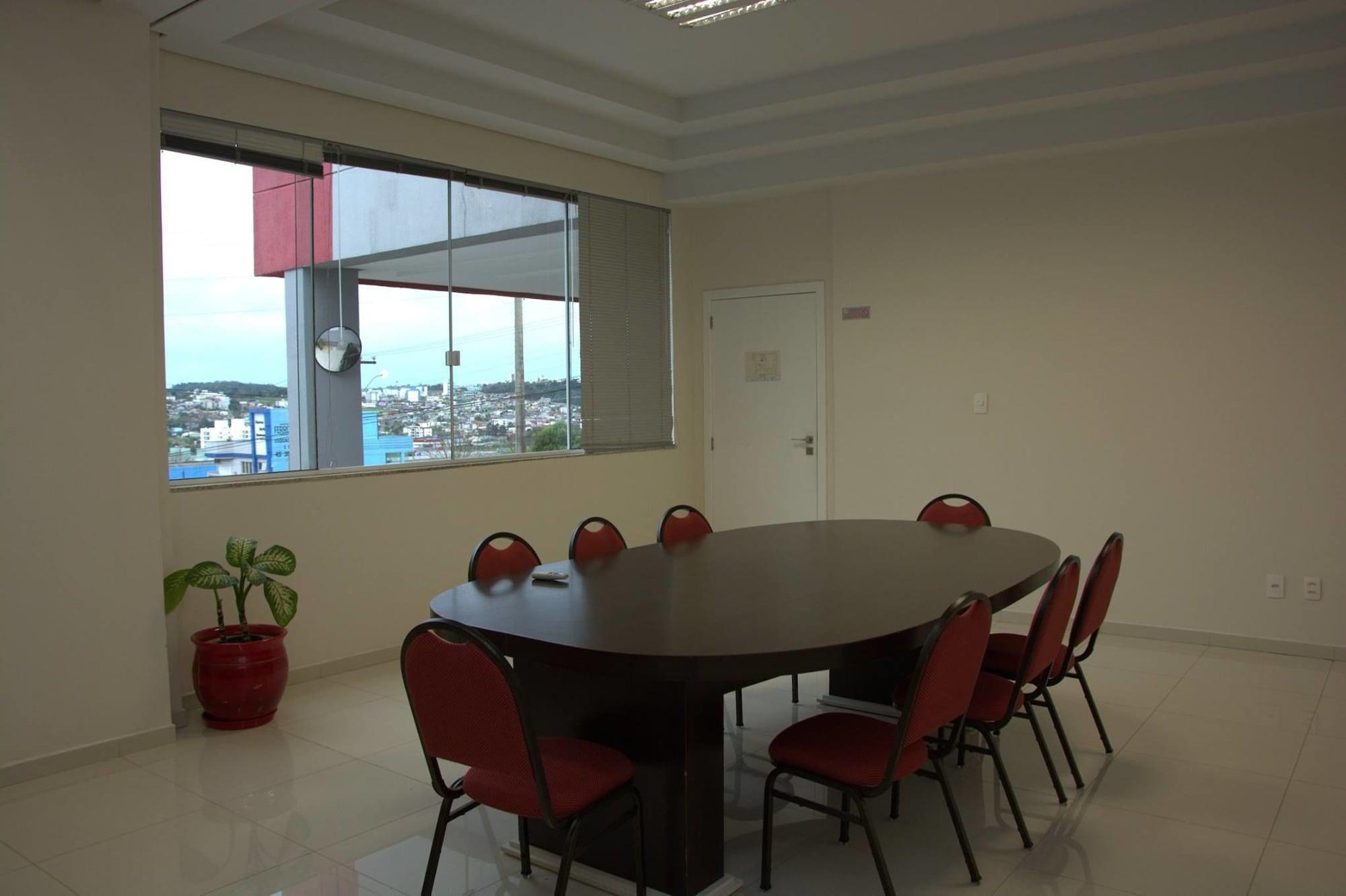 Sala de Reuniones LH Plaza Hotel