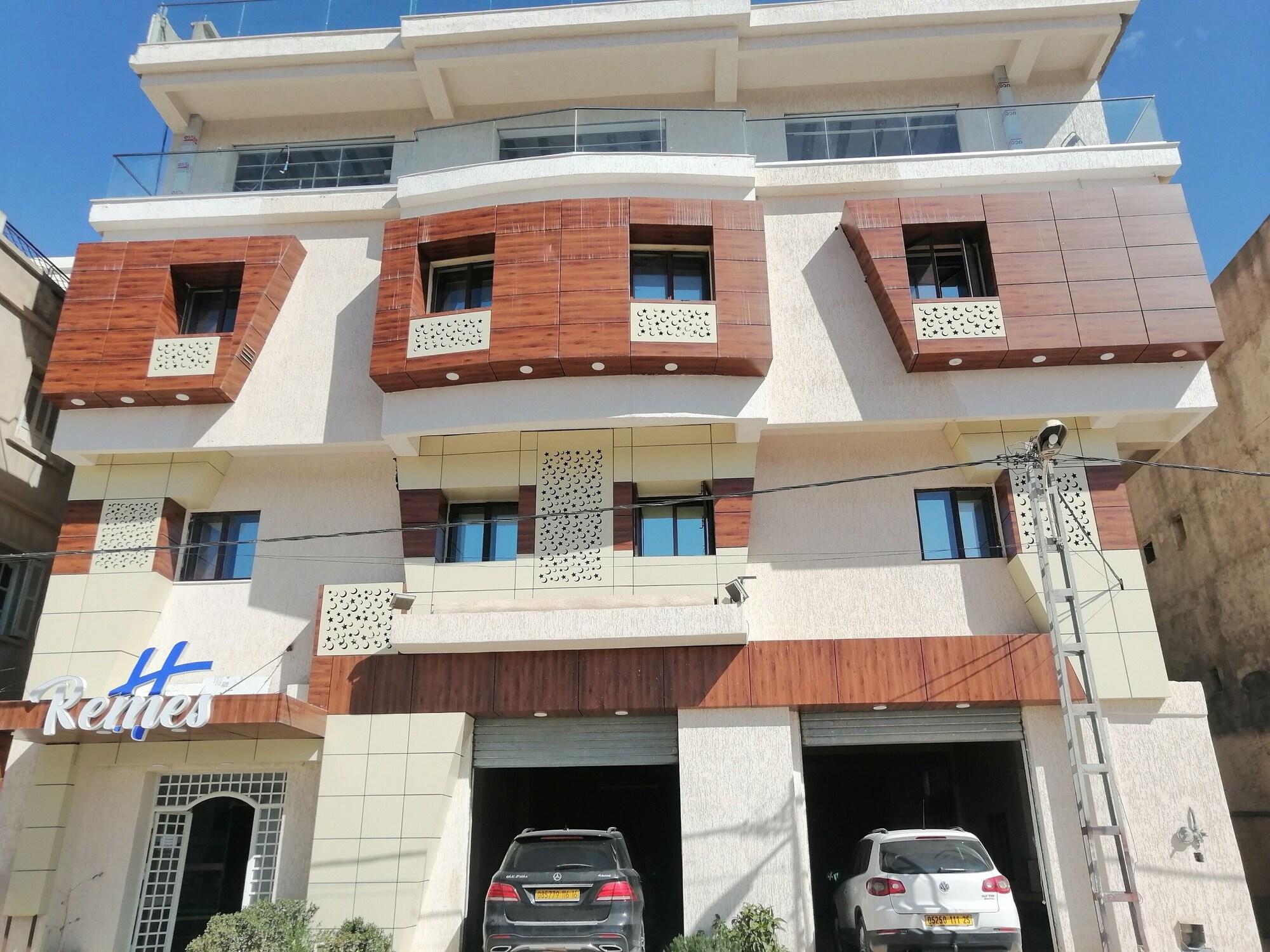 Vista Exterior Remes hotel