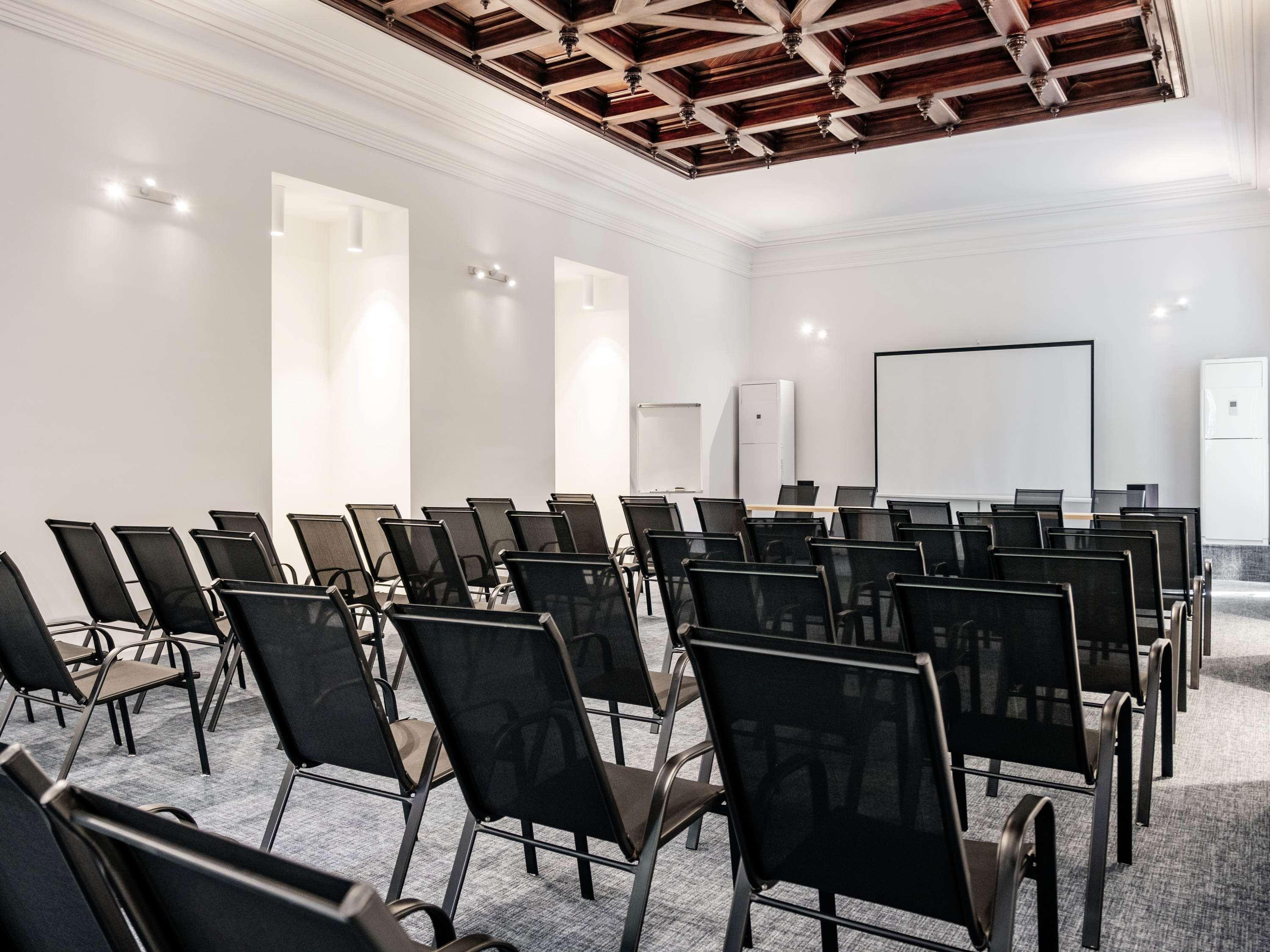 Sala de Reuniones Ibis Tbilisi Stadium