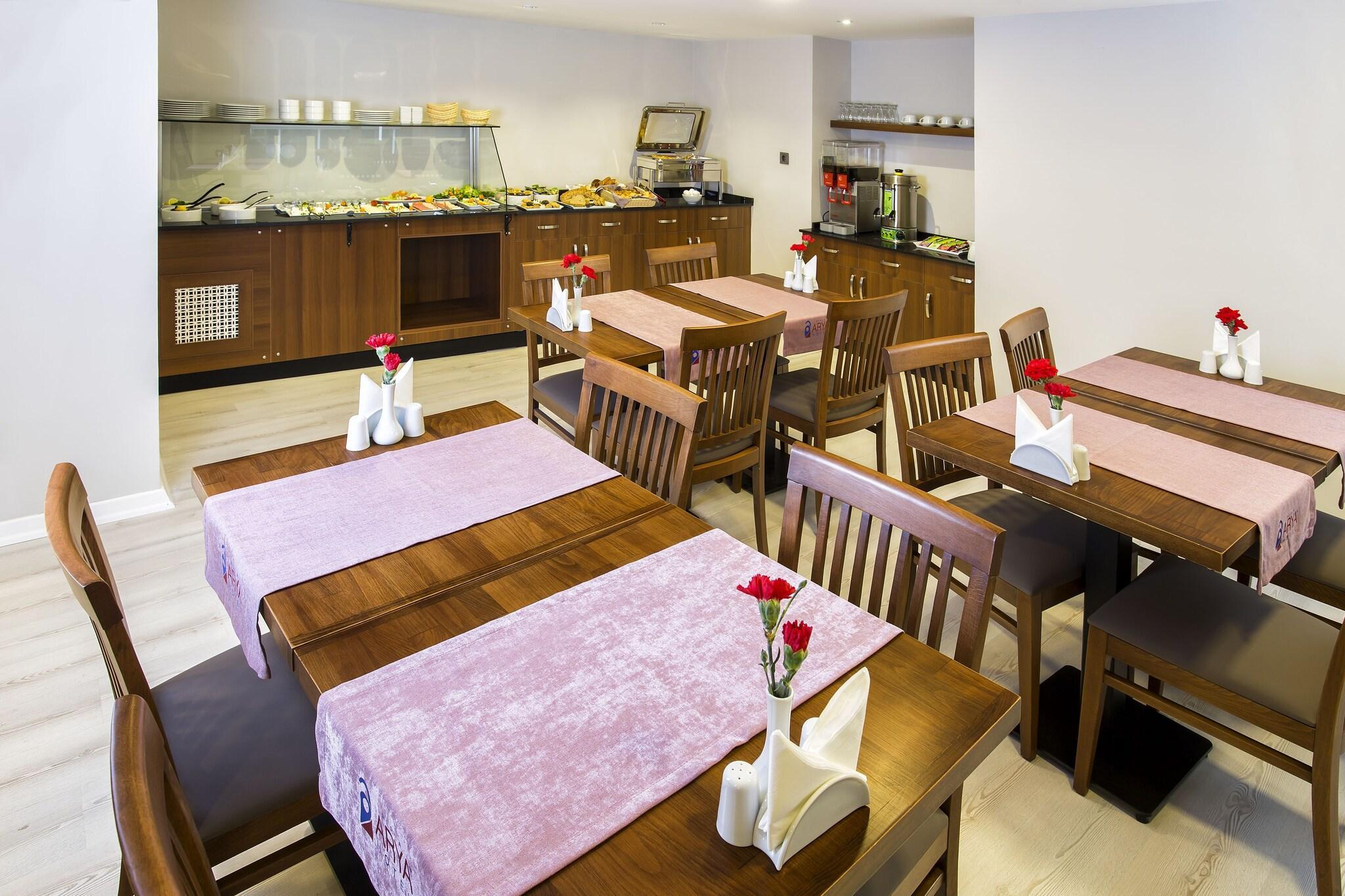 Restaurant Perla Arya Hotel
