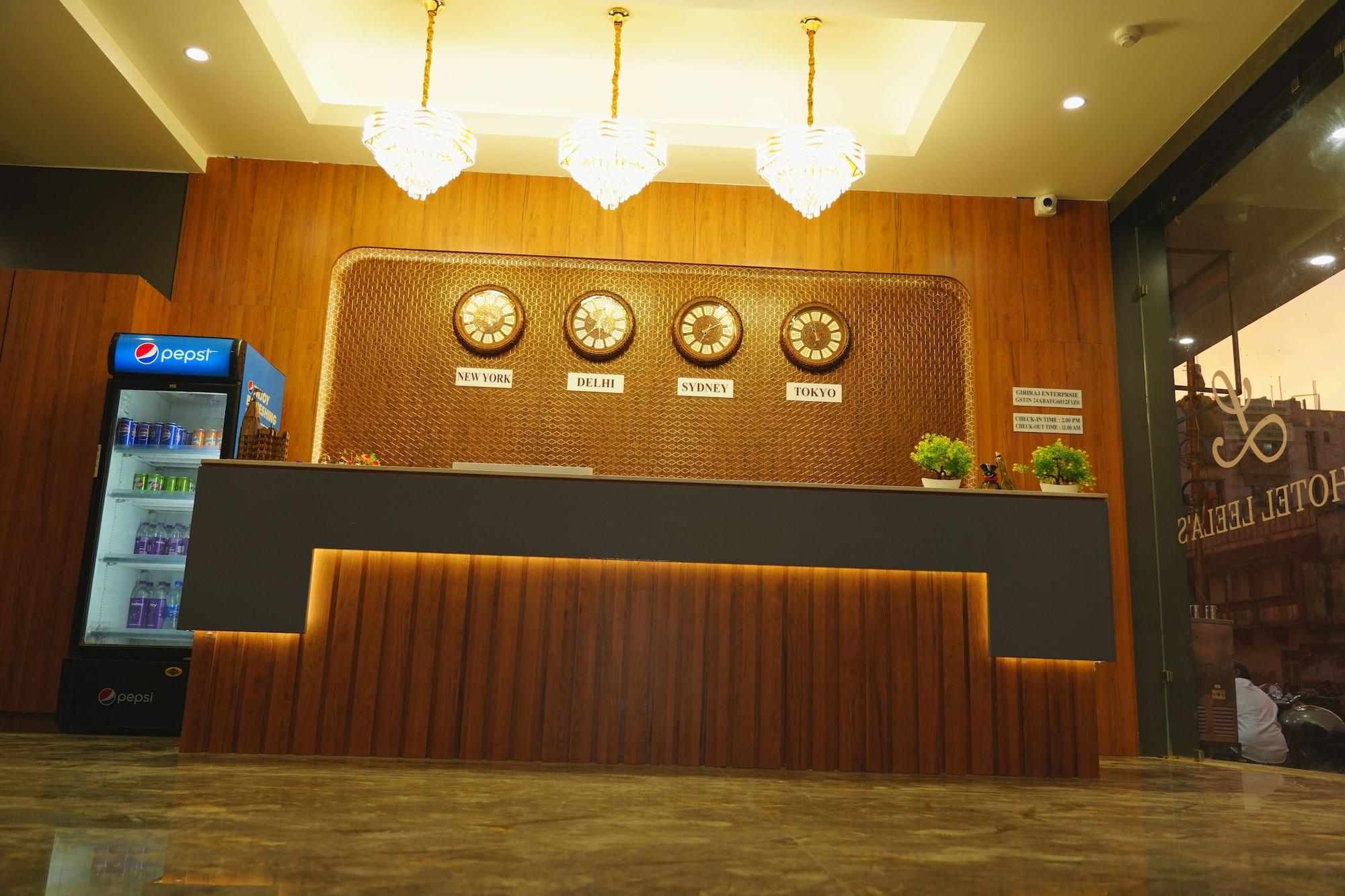 Vista Lobby Hotel Leela's