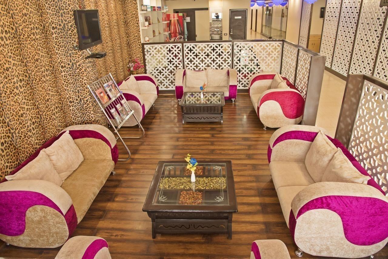 Vista Lobby Spring Sky Mughalsarai by ShriGo Hotels