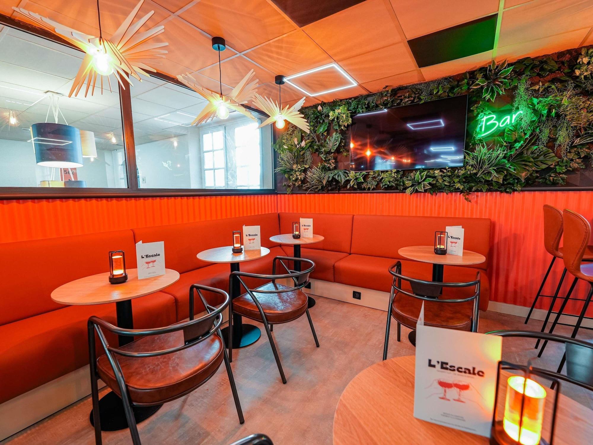 Bar/Salón Ibis Budget Marseille Vieux Port