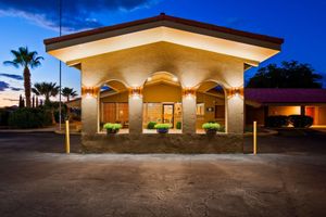 Alojamiento - Best Western Mission Inn