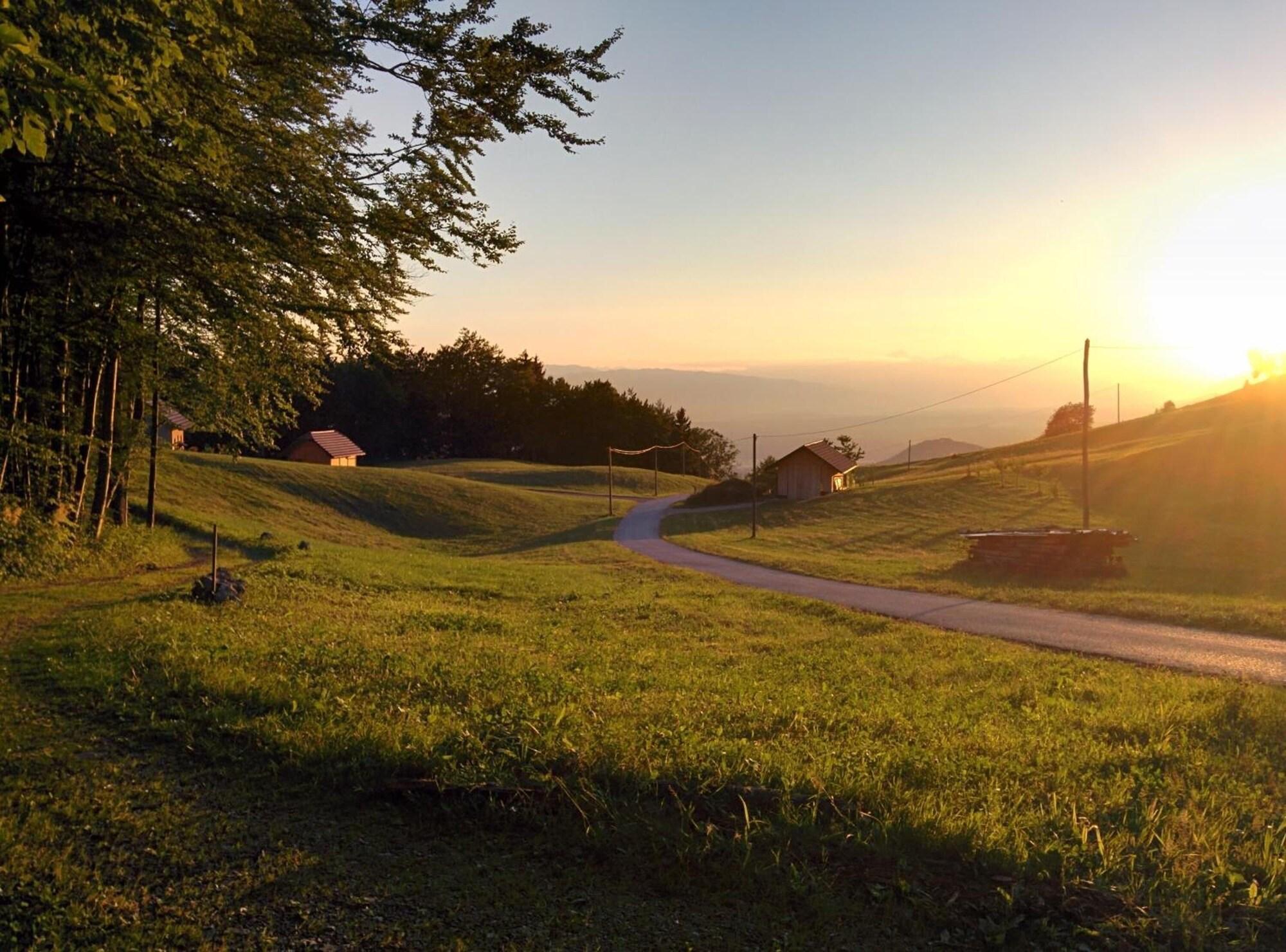 Campo de Golf Pr' Dovar Guest House