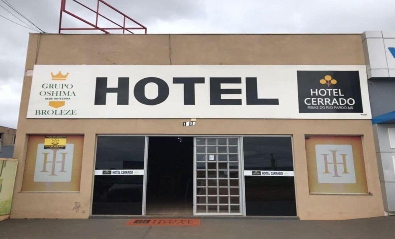 Vista Exterior Hotel Cerrado