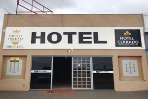 Alojamiento - Hotel Cerrado