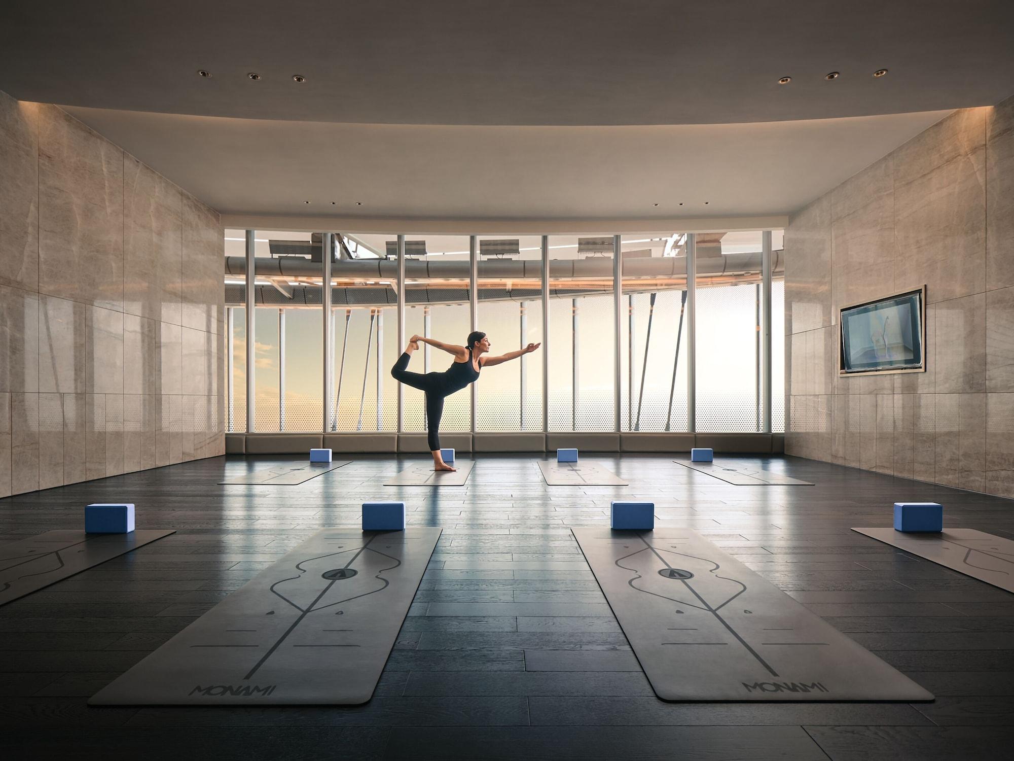 Gimnasio J Hotel, Shanghai Tower