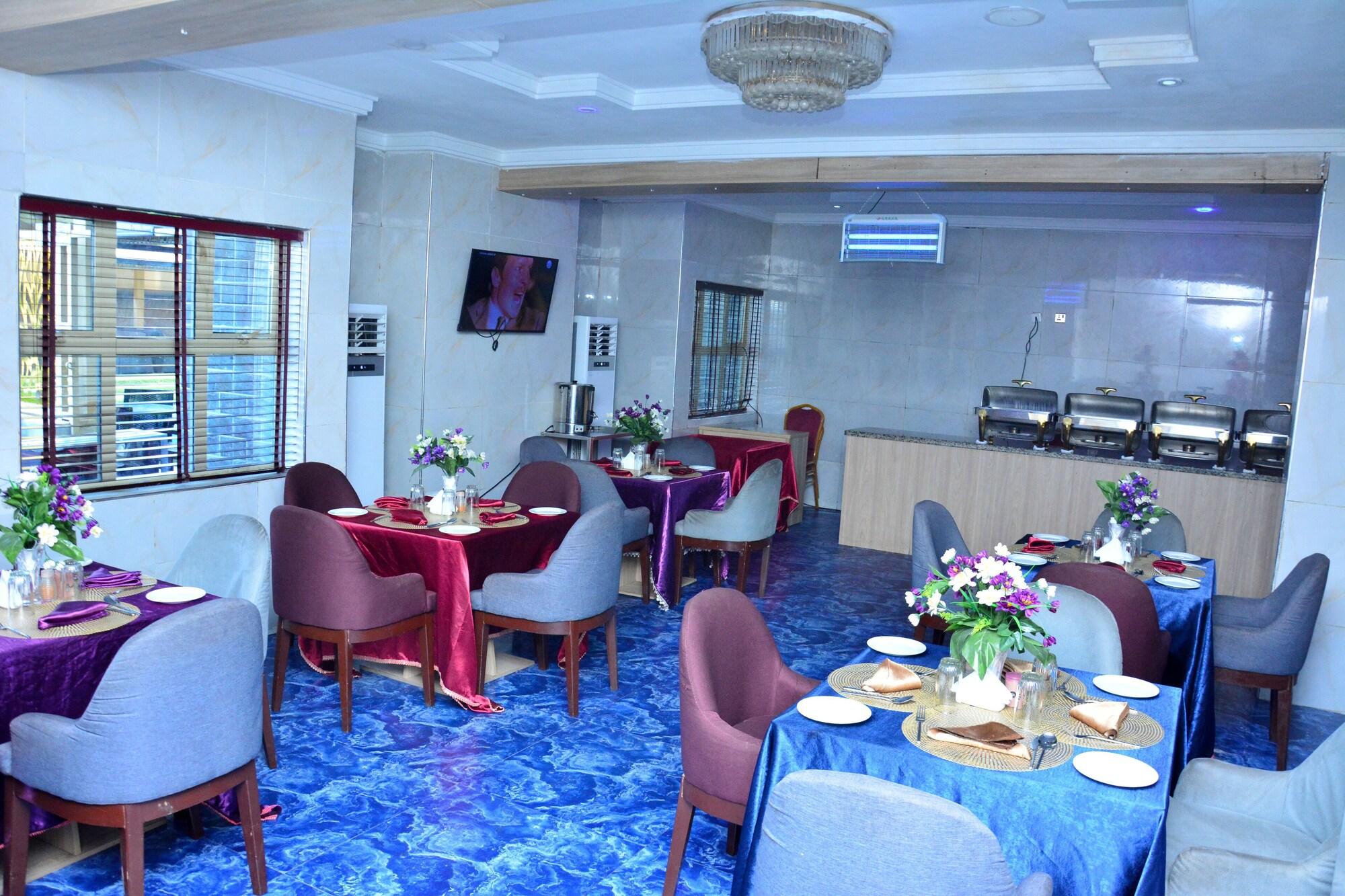 Restaurant Top Rank Hotel Galaxy Asaba