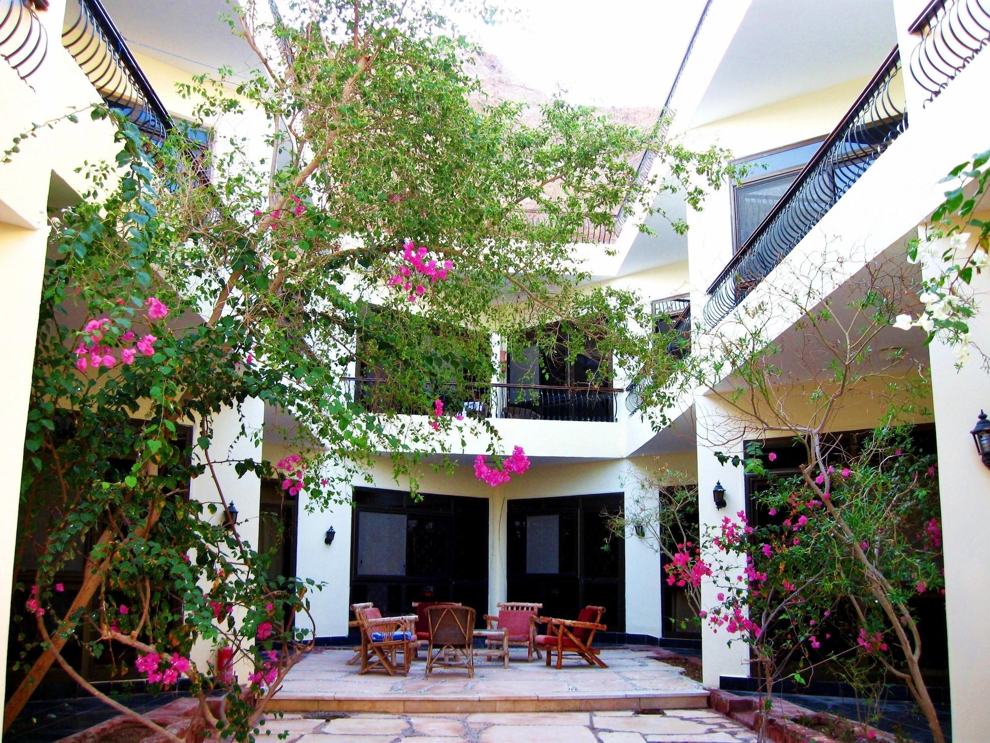 Vista Exterior Dahab Bay Hotel