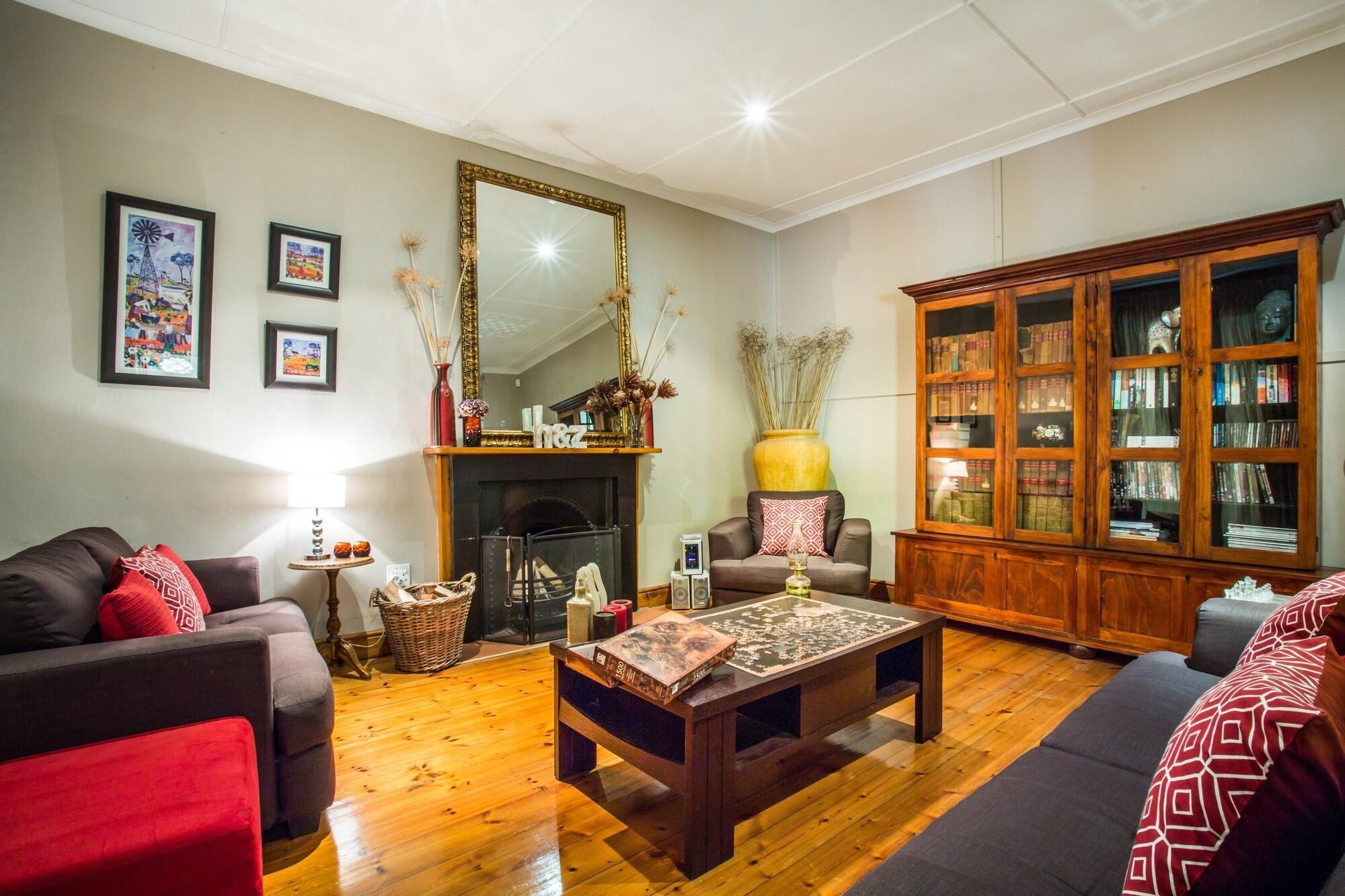 Vista Lobby 88 Baron van Reede Guesthouse