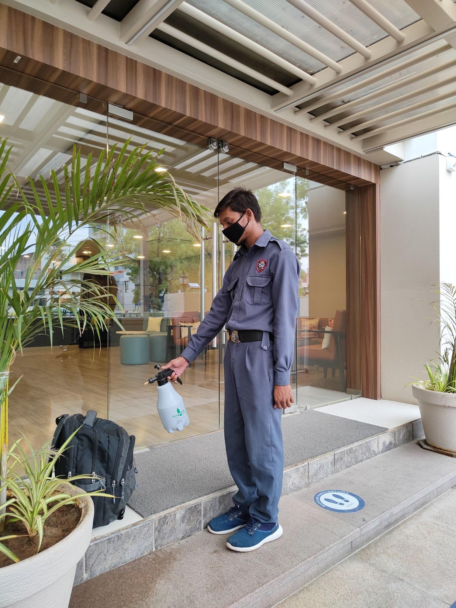 Vista Exterior Kanak Beacon Hotel