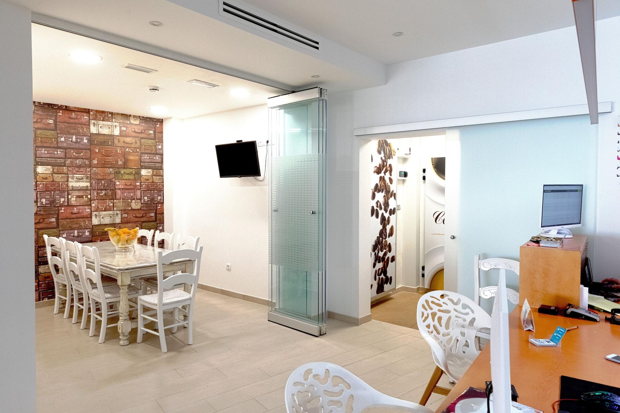 Sala de Reuniones Hostal Gran Vía