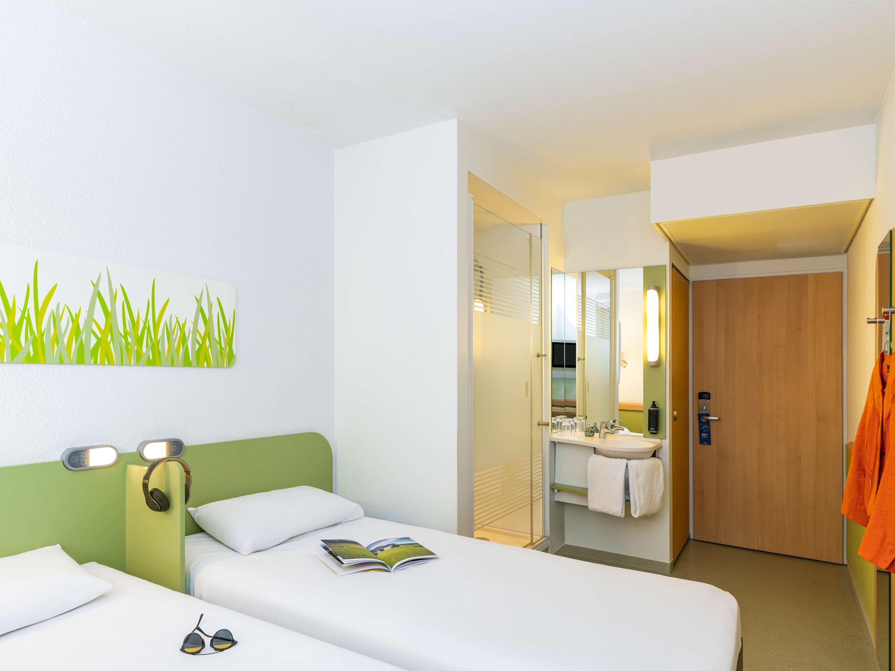 Varios ibis budget Zurich City West