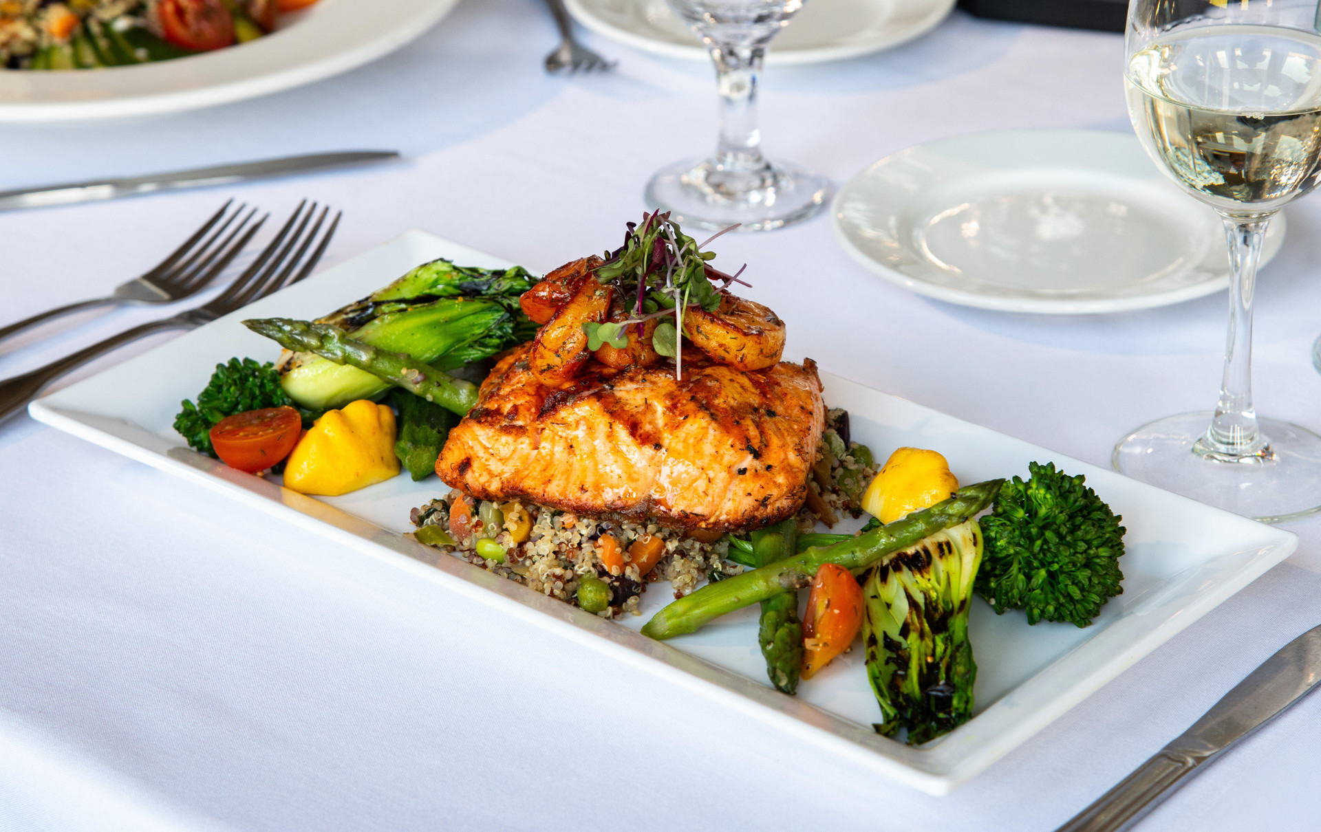 Restaurant Staybridge Suites Oxnard River Ridge by IHG