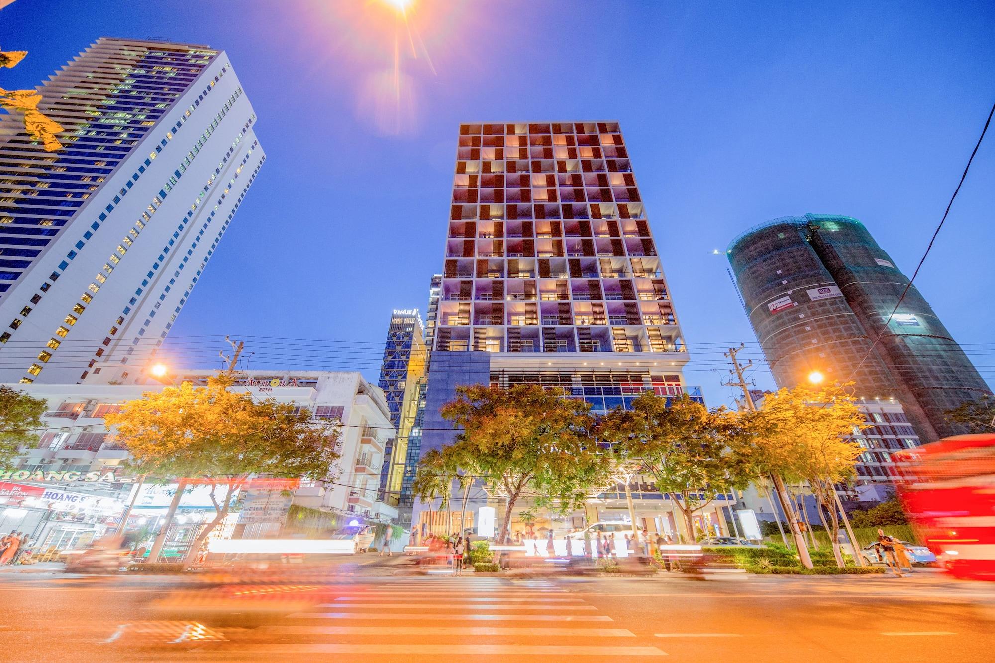 Vista Exterior Novotel Nha Trang