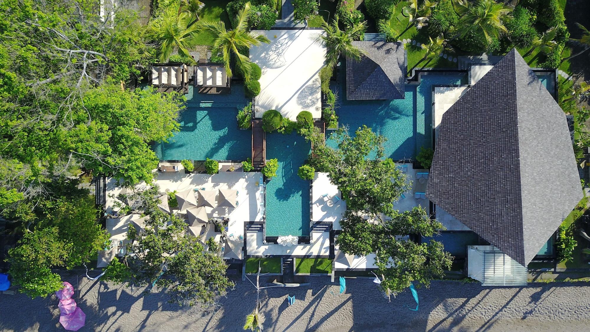 Vista Exterior The Seminyak Beach Resort & Spa