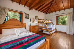 Alquiler Vacacional - Chiriqui farm in Guatape in front of the Peñol stone