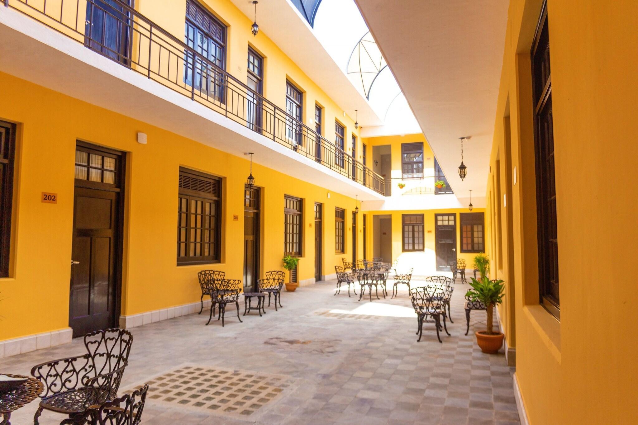 Varios Hotel La Nacional By Kavia