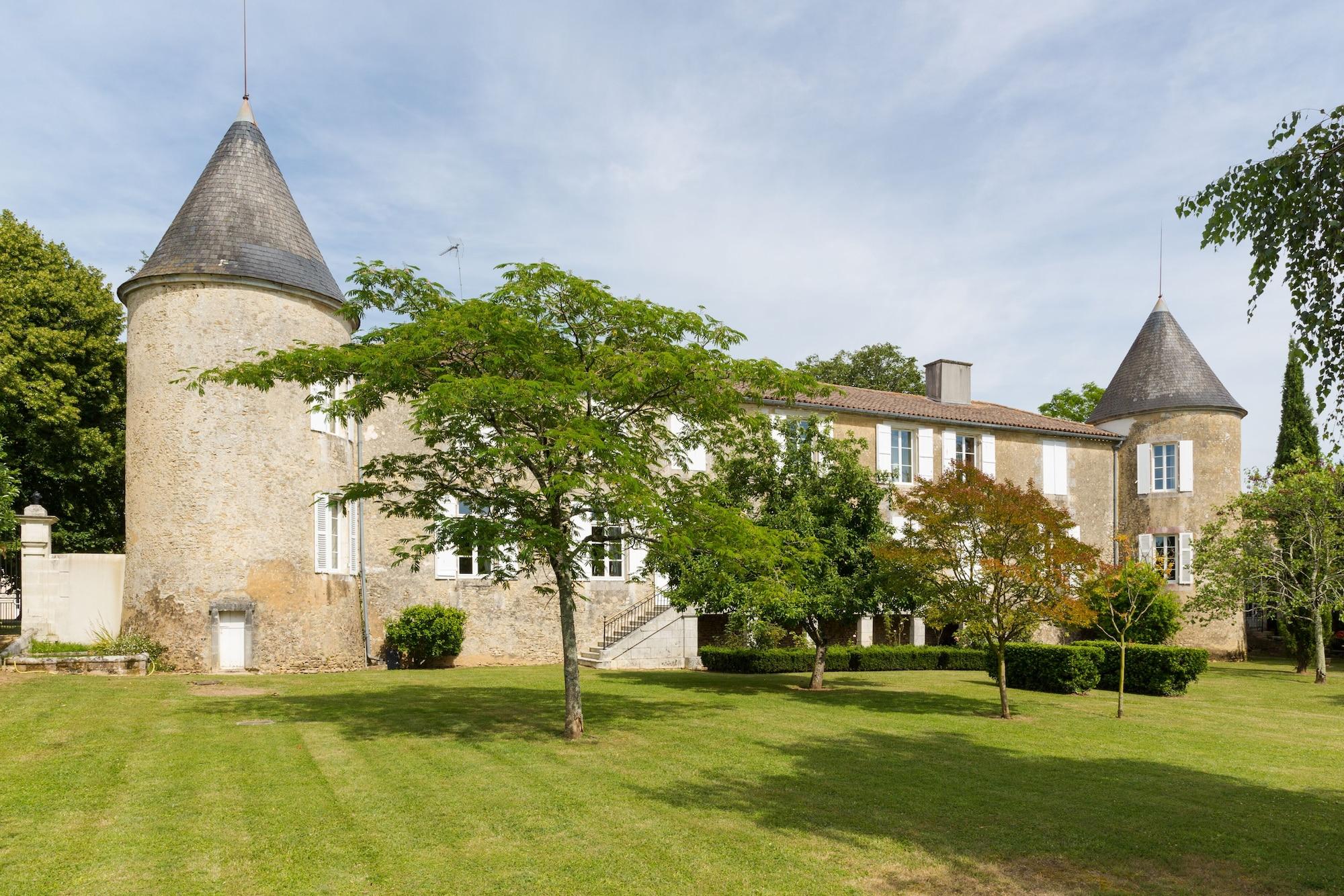 Vista Exterior Le Logis du Péré, The Originals Collection (Relais du Silence)