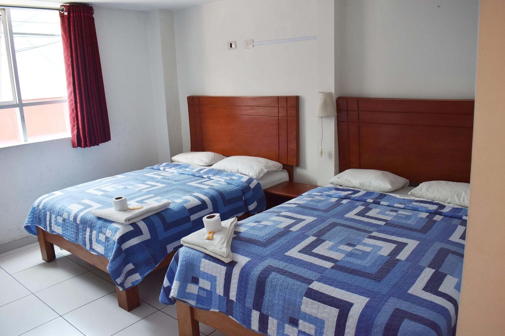 Equipamiento de Habitación Hostal Marbella