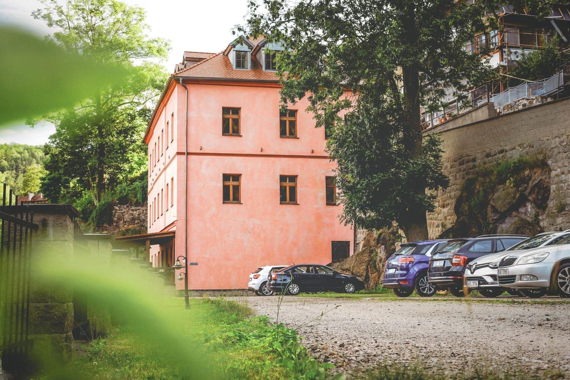 Vista Exterior Hotel Stein Elbogen