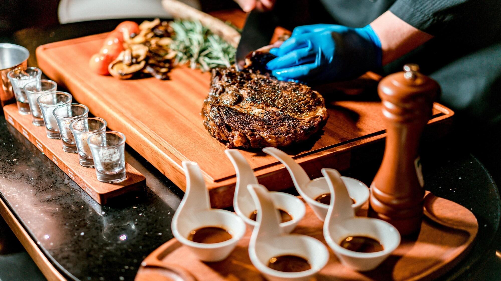 Restaurant InterContinental Zhuhai by IHG