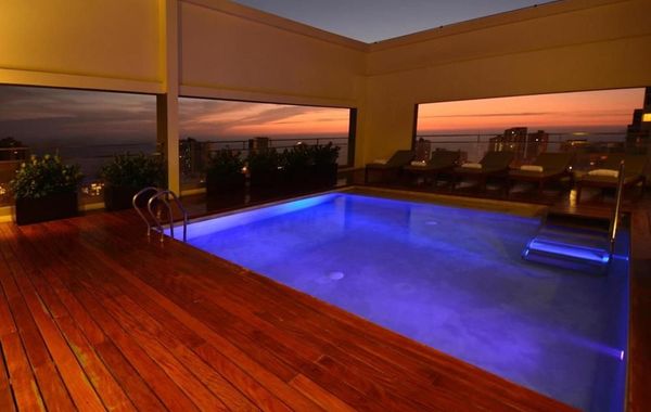 Dazzler by Wyndham Lima Miraflores