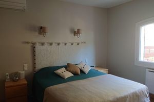 Alquiler Vacacional - Charming villa with swimming pool in a pine forest