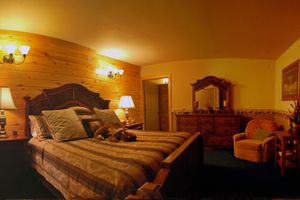 Alquiler Vacacional - Large Lake Front w/ Own Dock and Mountain Views. Sleeps 18 Cert. # VRP-24-0221