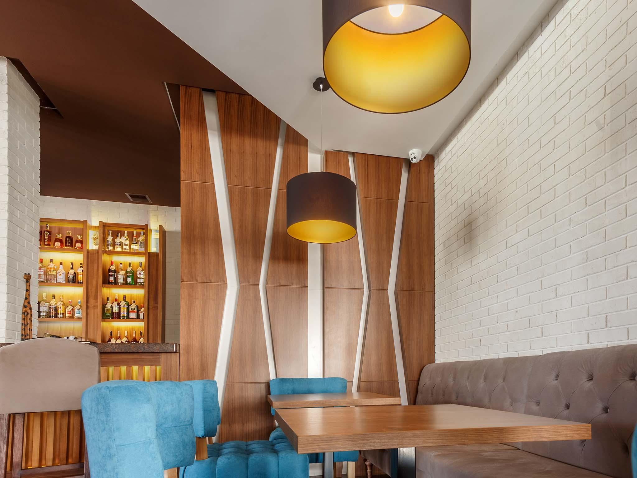 Bar/Salón Vispas Hotel Balti