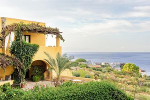 Alojamiento - Hotel Ravesi