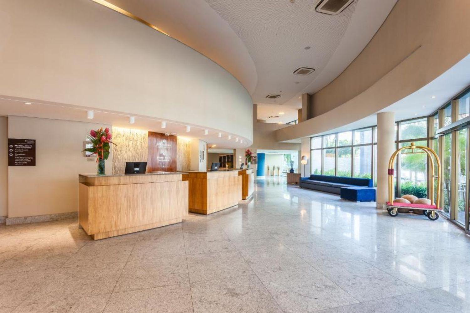 Vista Lobby BEACH CLASS CONVENTION BY MAI