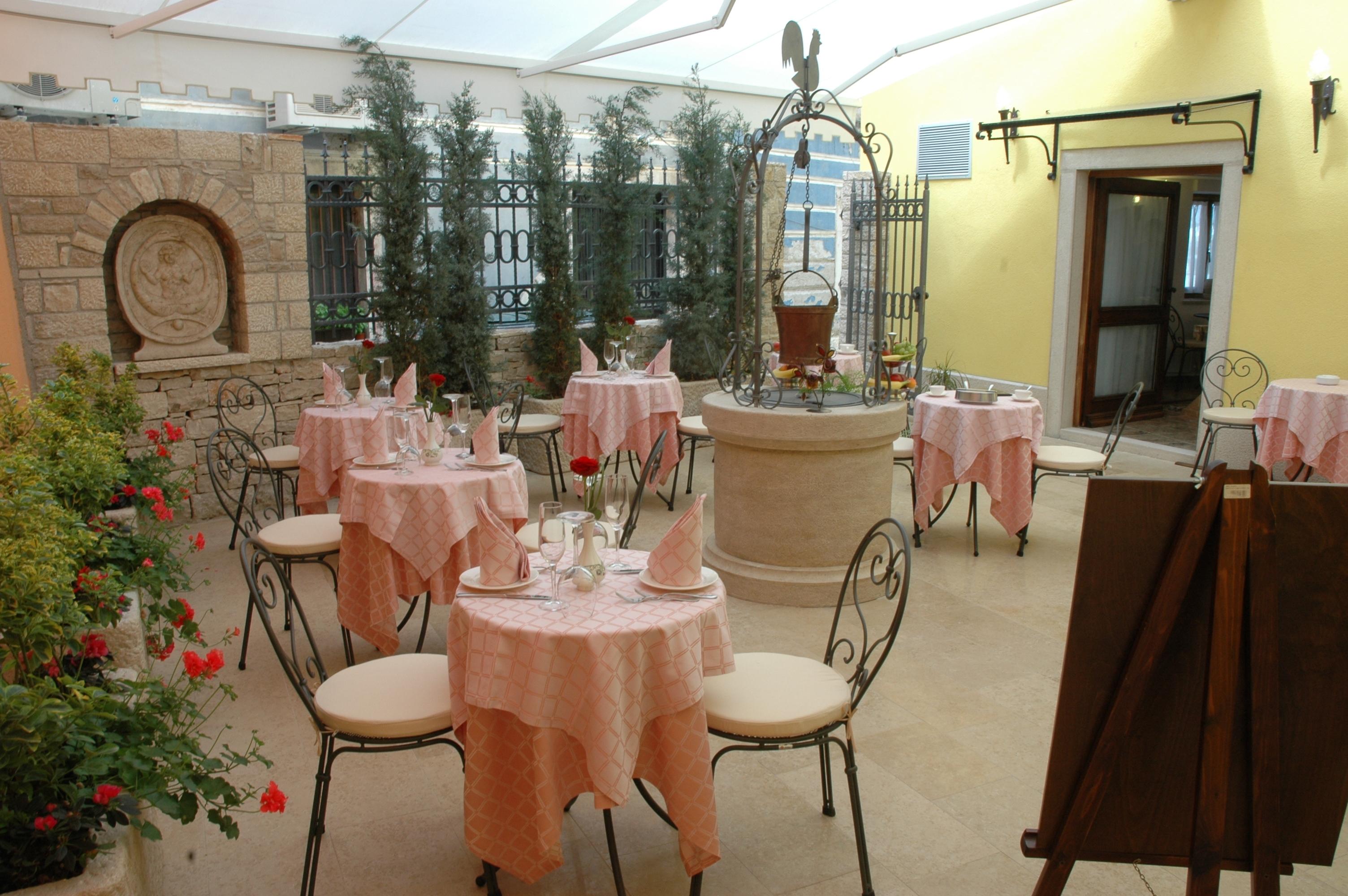 Centro de Negocios Villetta Phasiana