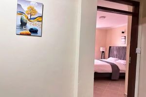 Alquiler Vacacional - Luxurious fully furnished 2 bedroom 2 bath penthouse 5 mins from city center