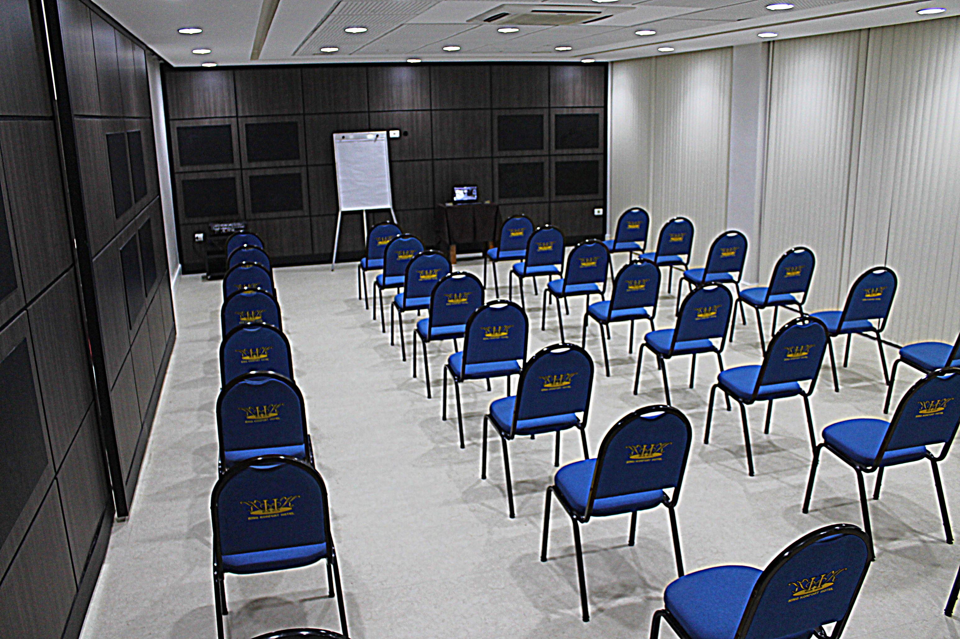 Sala de Reuniones King Konfort Hotel