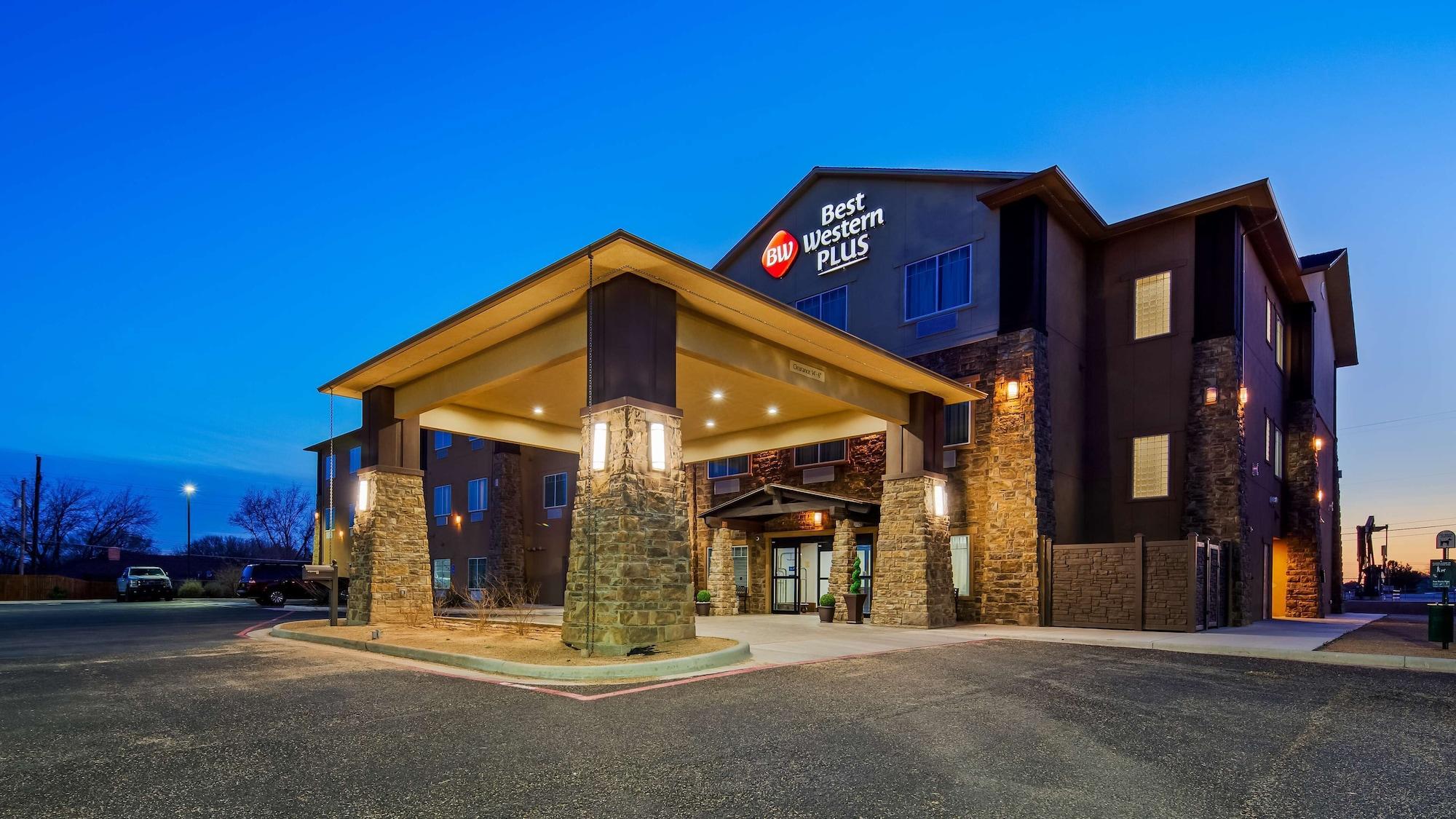 Vista Exterior Best Western Plus Denver City Hotel and Suites