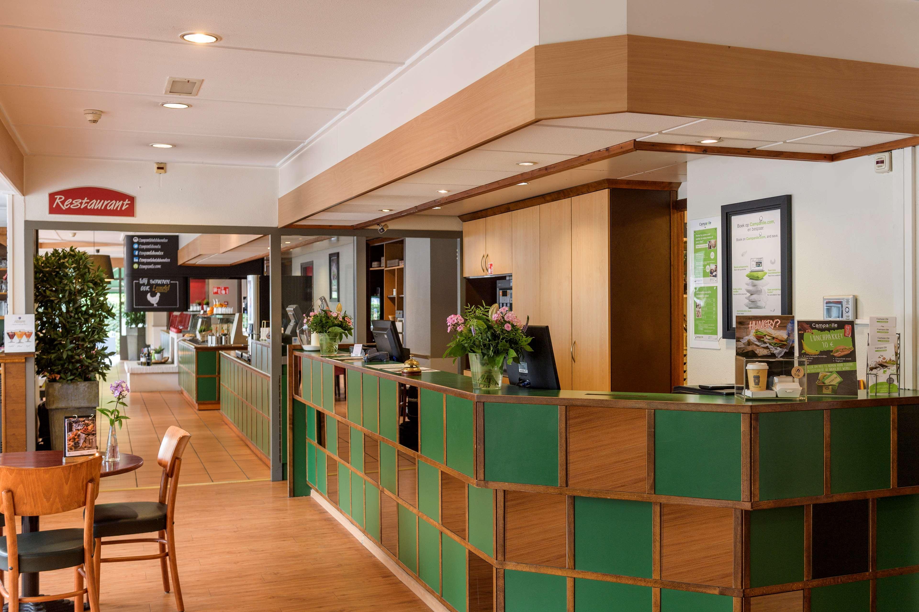 Vista Lobby Campanile Hotel Zwolle