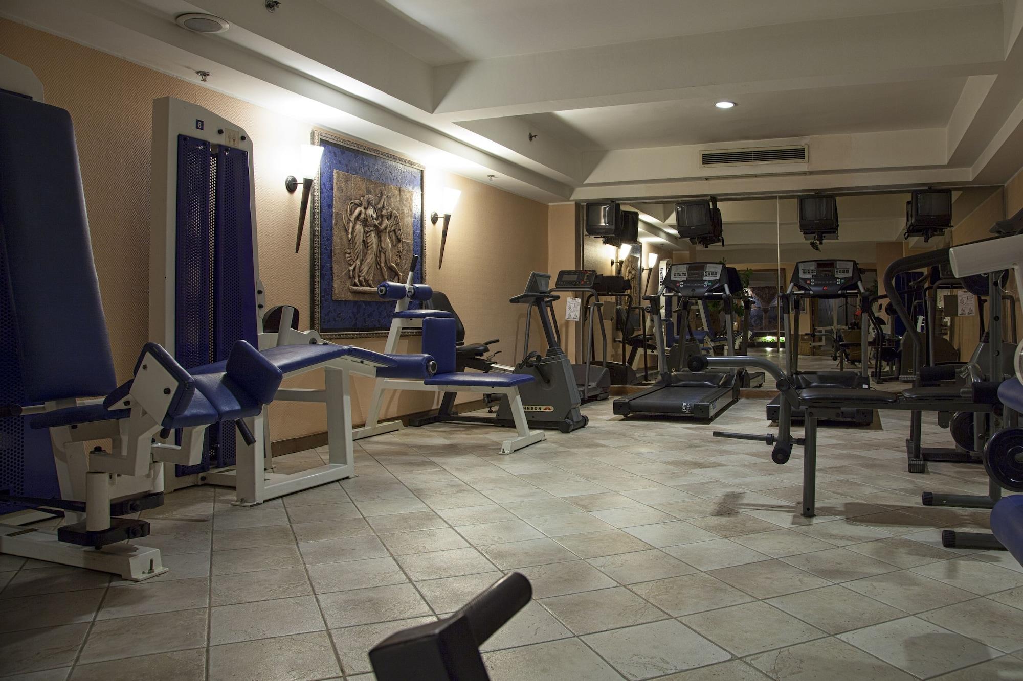 Gimnasio Buyukhanli Park Hotel Deluxe & Residence - Special Class
