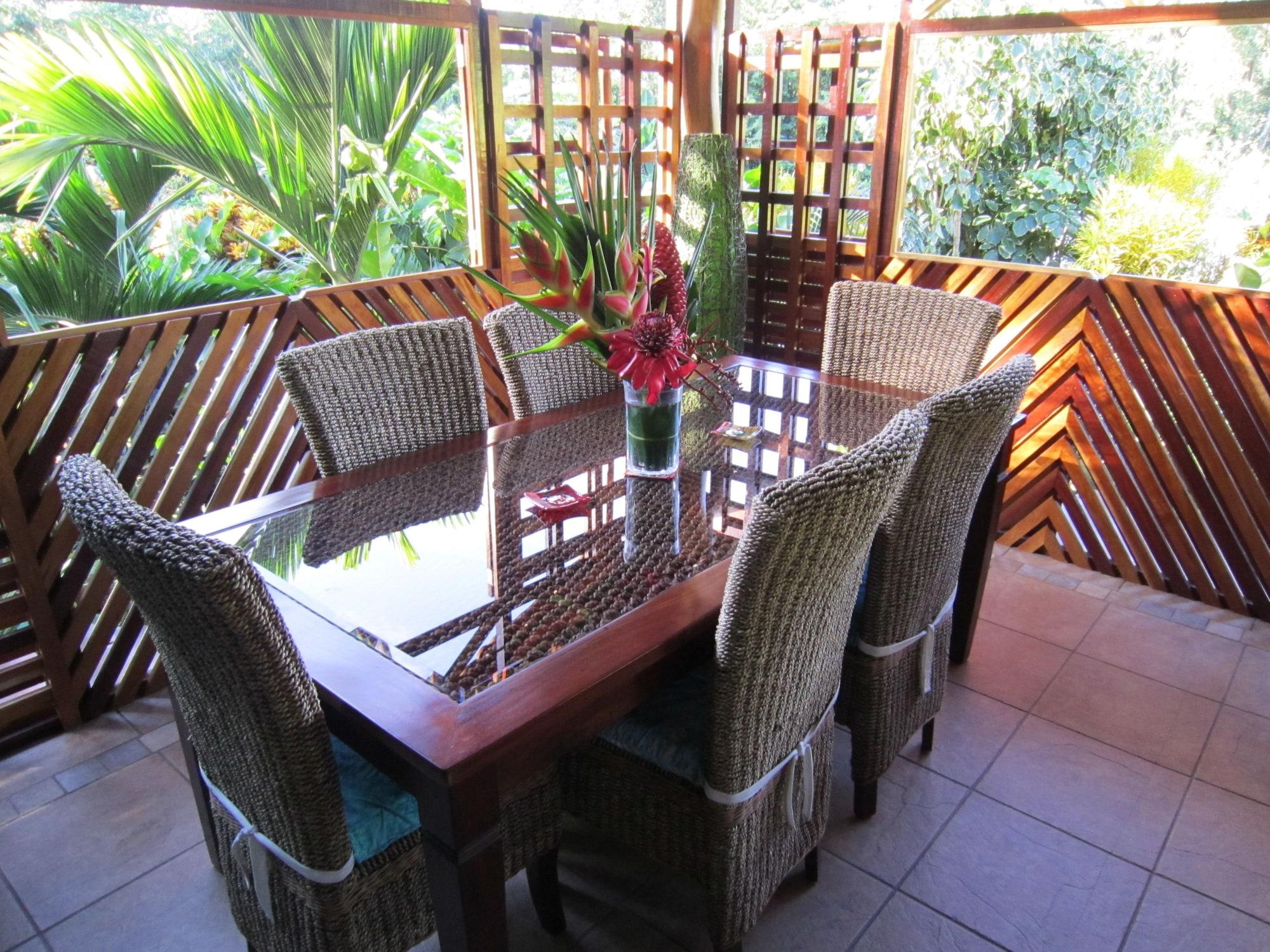 Restaurant Physis Caribbean Bed & Breakfast