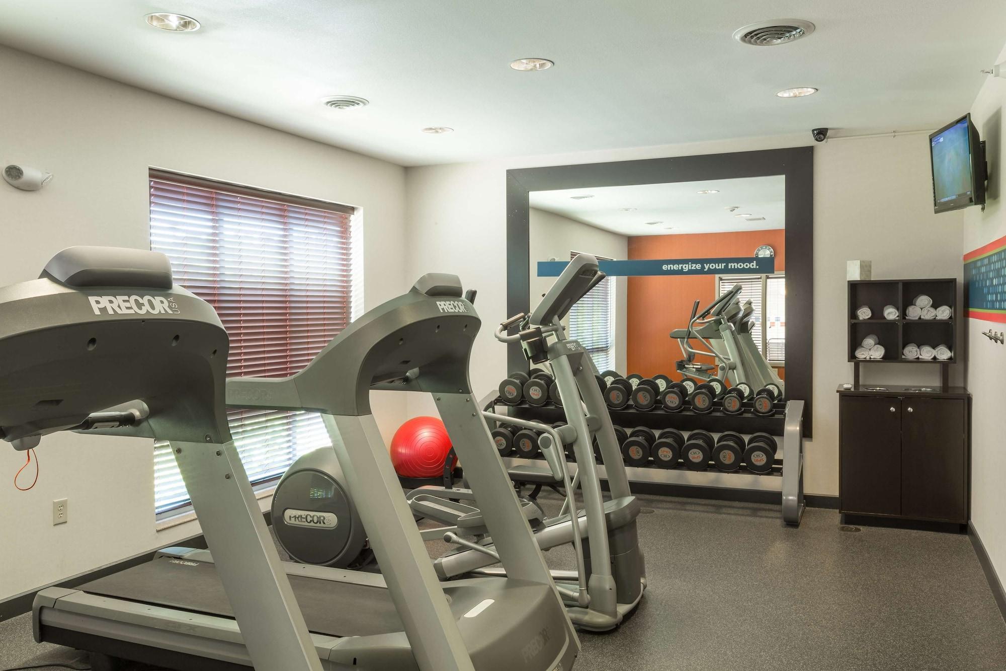 Gimnasio Hampton Inn Goshen