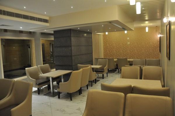 Restaurant Hotel Chirag