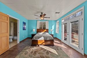 Alquiler Vacacional - 5 bedroom, 6 bathrooms inside Lake Norman State Park, Theater, Sleeps up to 20