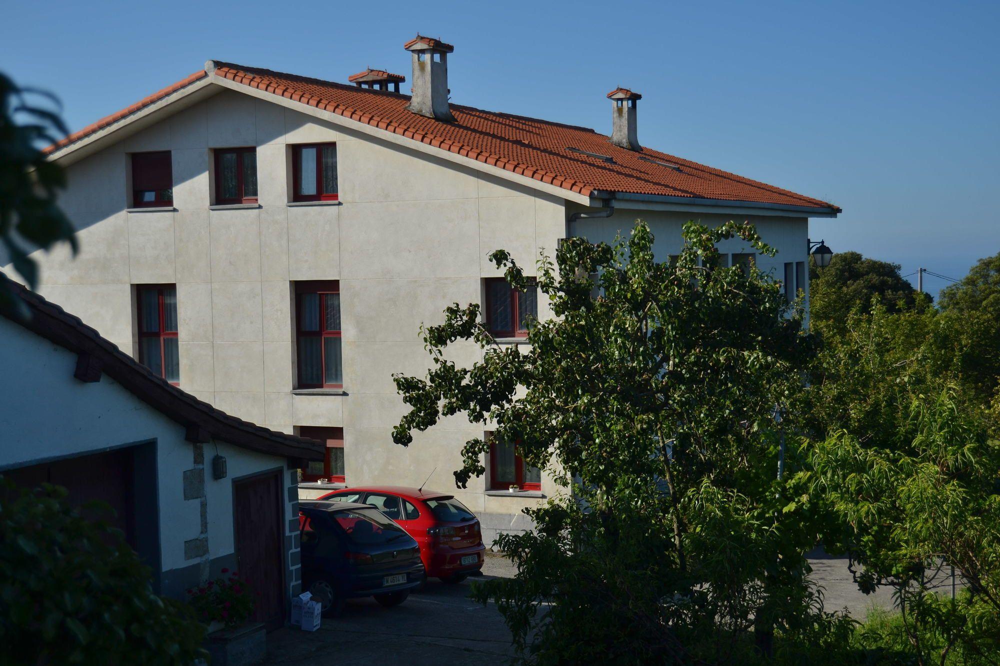 Varios Agroturismo Donibane