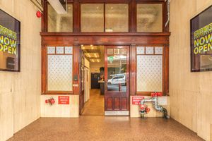 Alojamiento - Maze Backpackers