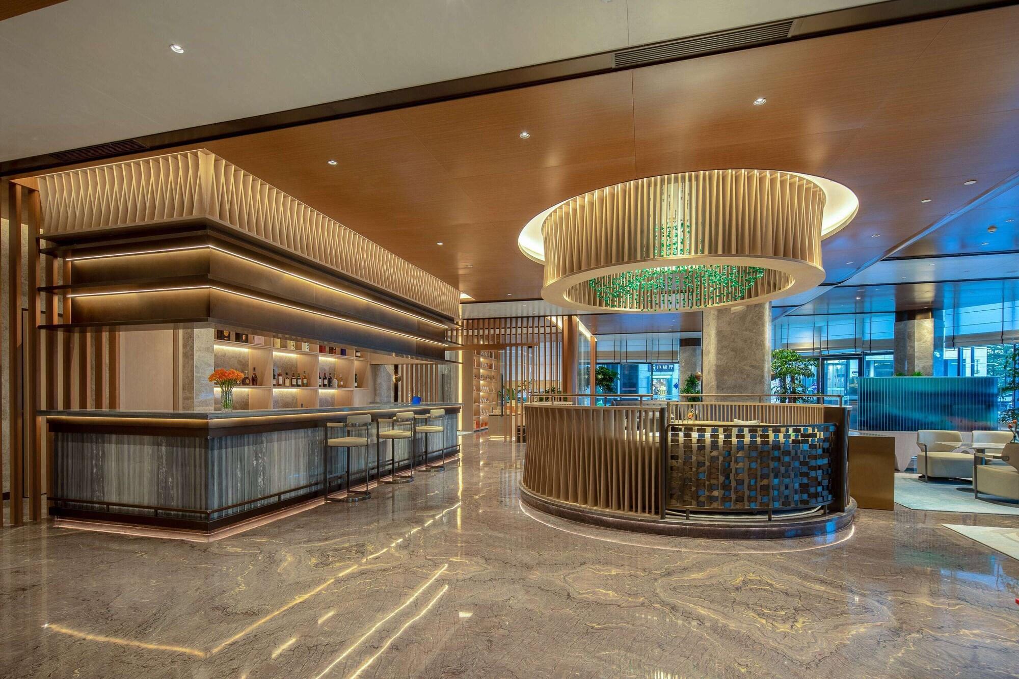 Vista Lobby Wyndham Garden Chuxiong Downtown